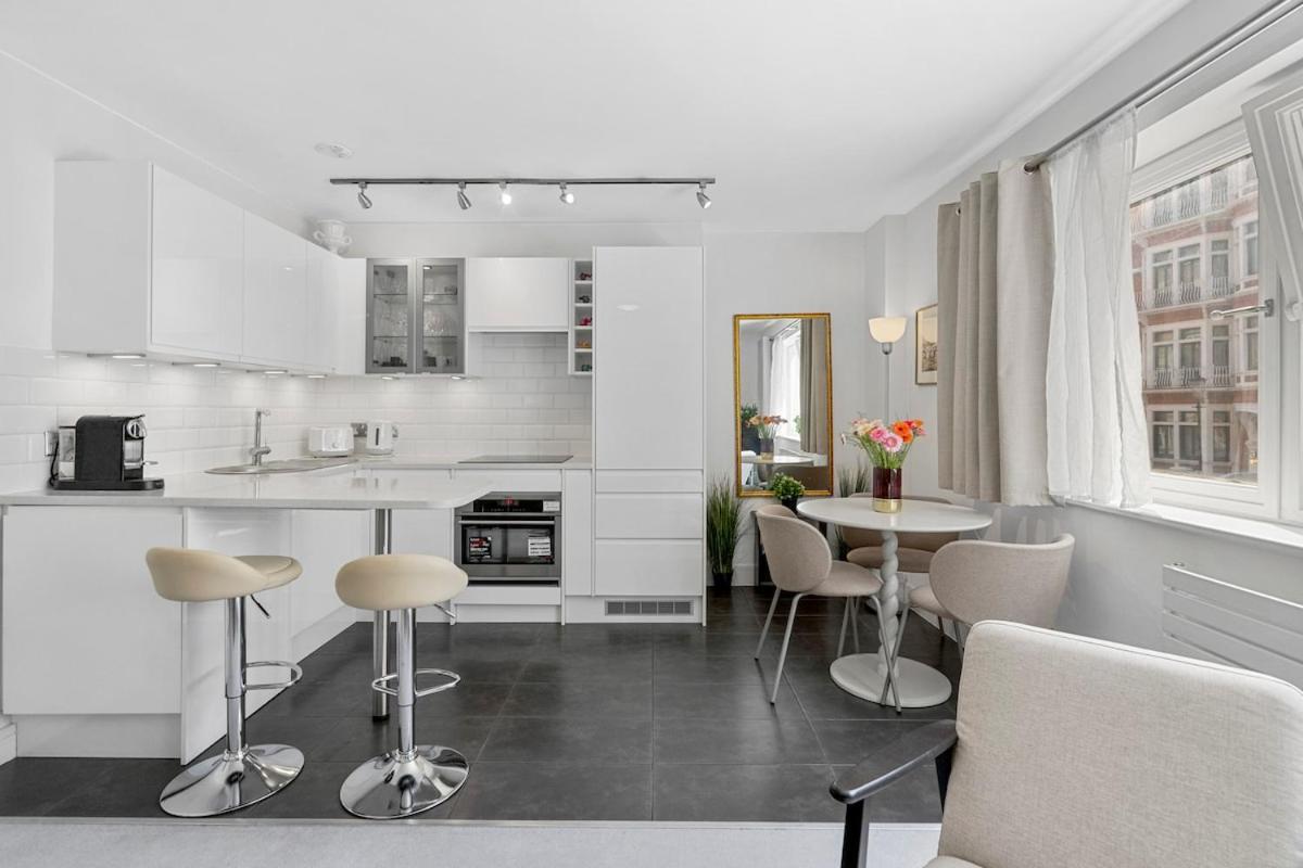 Elegant Flat Opposite Harrods,prime Knightsbridge Londres